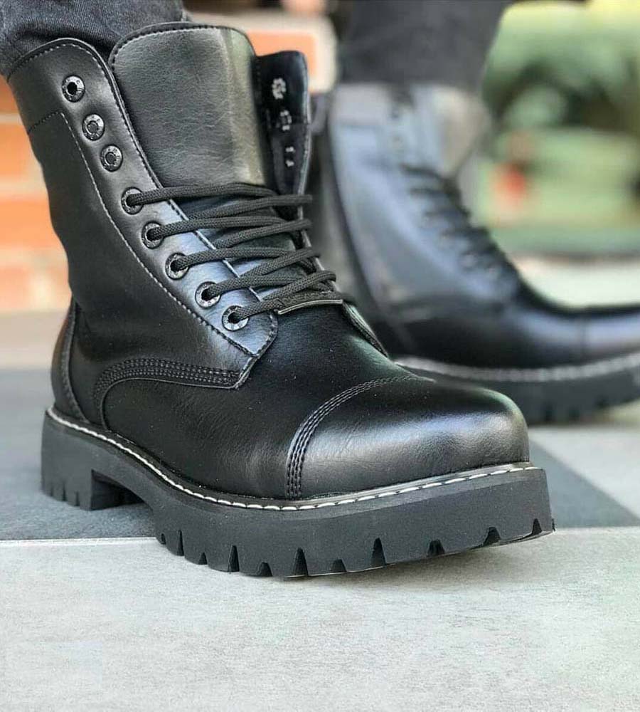 Mens boots C009