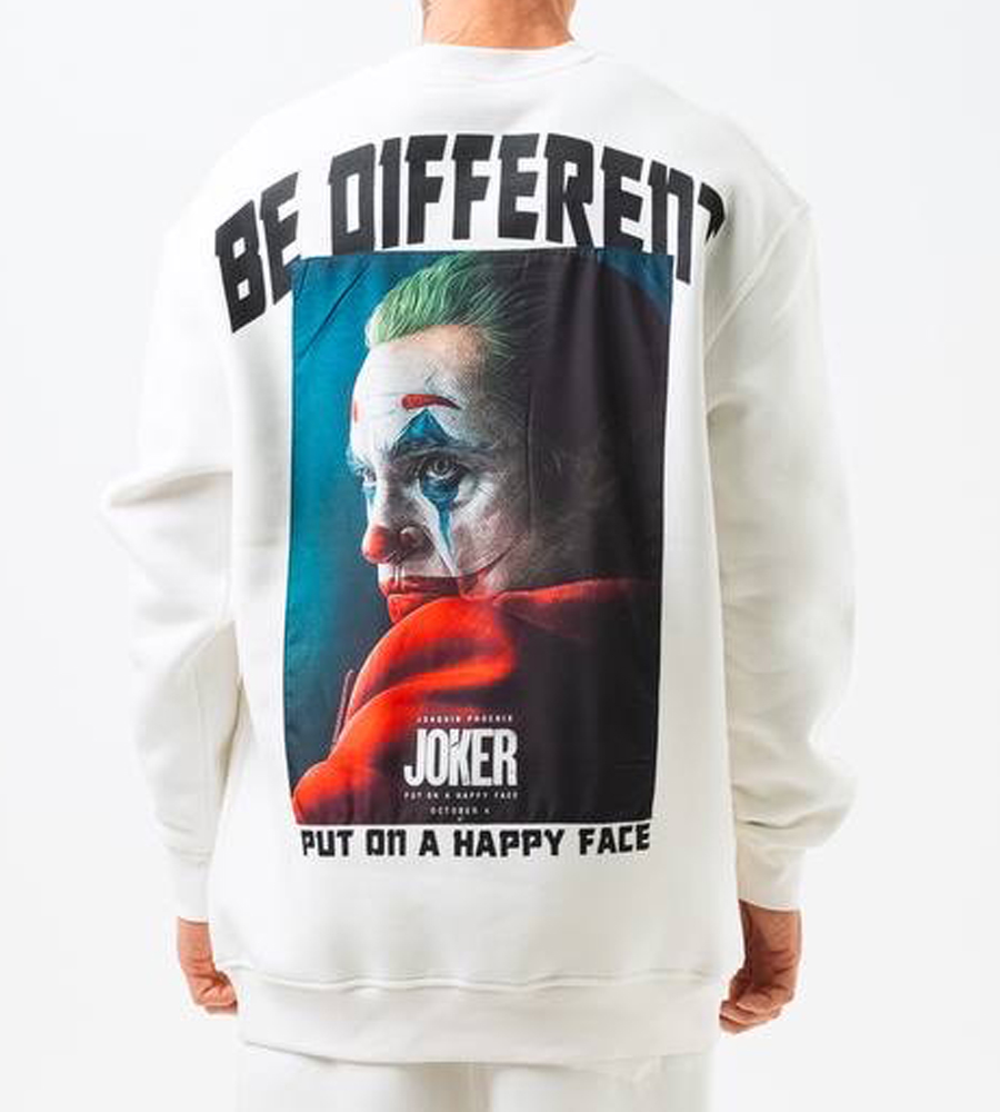 Sweatshirt -BE DIFFERENT- ES7034